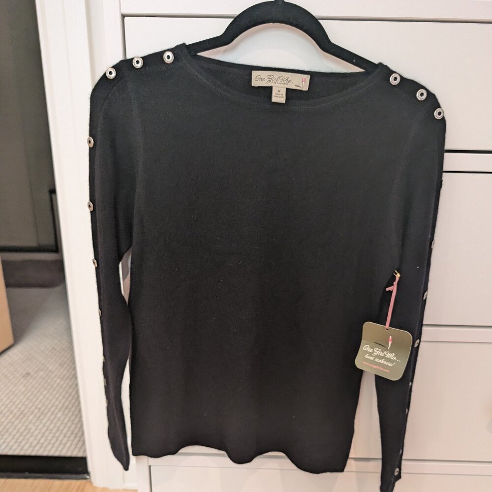Vintage 100% cashmere sweater with tags